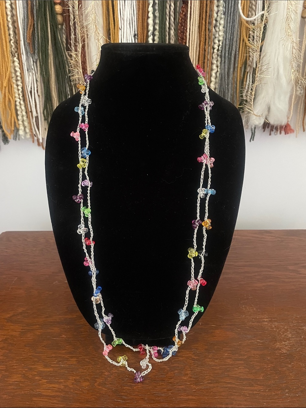 Delicate Multicolor Beaded Women's Necklace - vintage like new